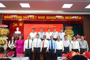LỄ CÔNG BỐ VÀ TRAO QUYẾT ĐỊNH KIỆN TOÀN NHÂN SỰ CẤP ỦY ĐẢNG BỘ TRƯỜNG ĐẠI HỌC TÀI NGUYÊN VÀ MÔI TRƯỜNG TP.HCM NHIỆM KỲ 2025–2030