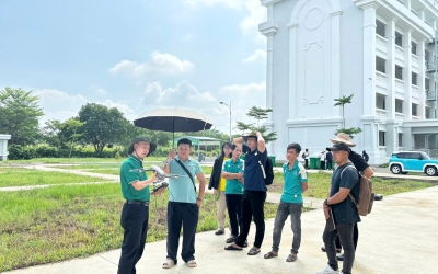 Học viên thực hành bay chụp UAV phục vụ công tác quản lý đất đai – Làm chủ công nghệ số trong lĩnh vực tài nguyên và môi trường