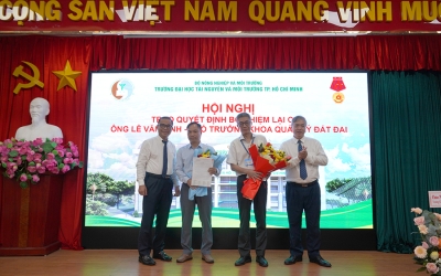 Hội nghị trao quyết định về công tác cán bộ Trường Đại học Tài nguyên và Môi trường TP. Hồ Chí Minh